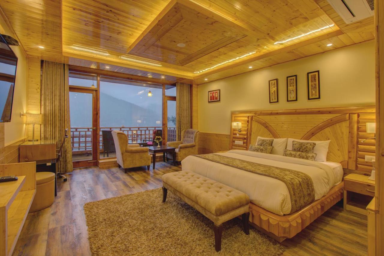 The Holiday Villa Resorts & Spa Manāli Zewnętrze zdjęcie