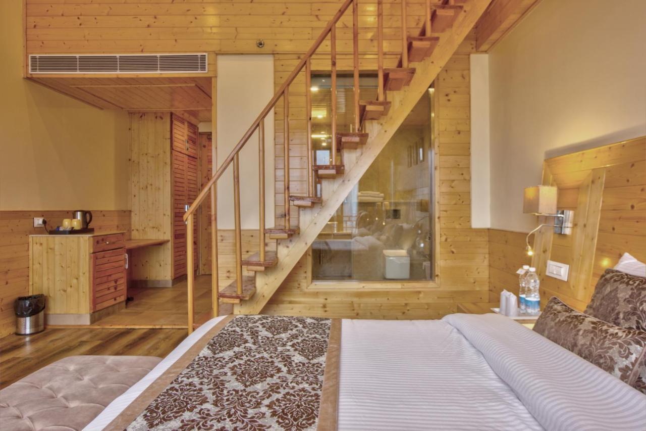 The Holiday Villa Resorts & Spa Manāli Zewnętrze zdjęcie