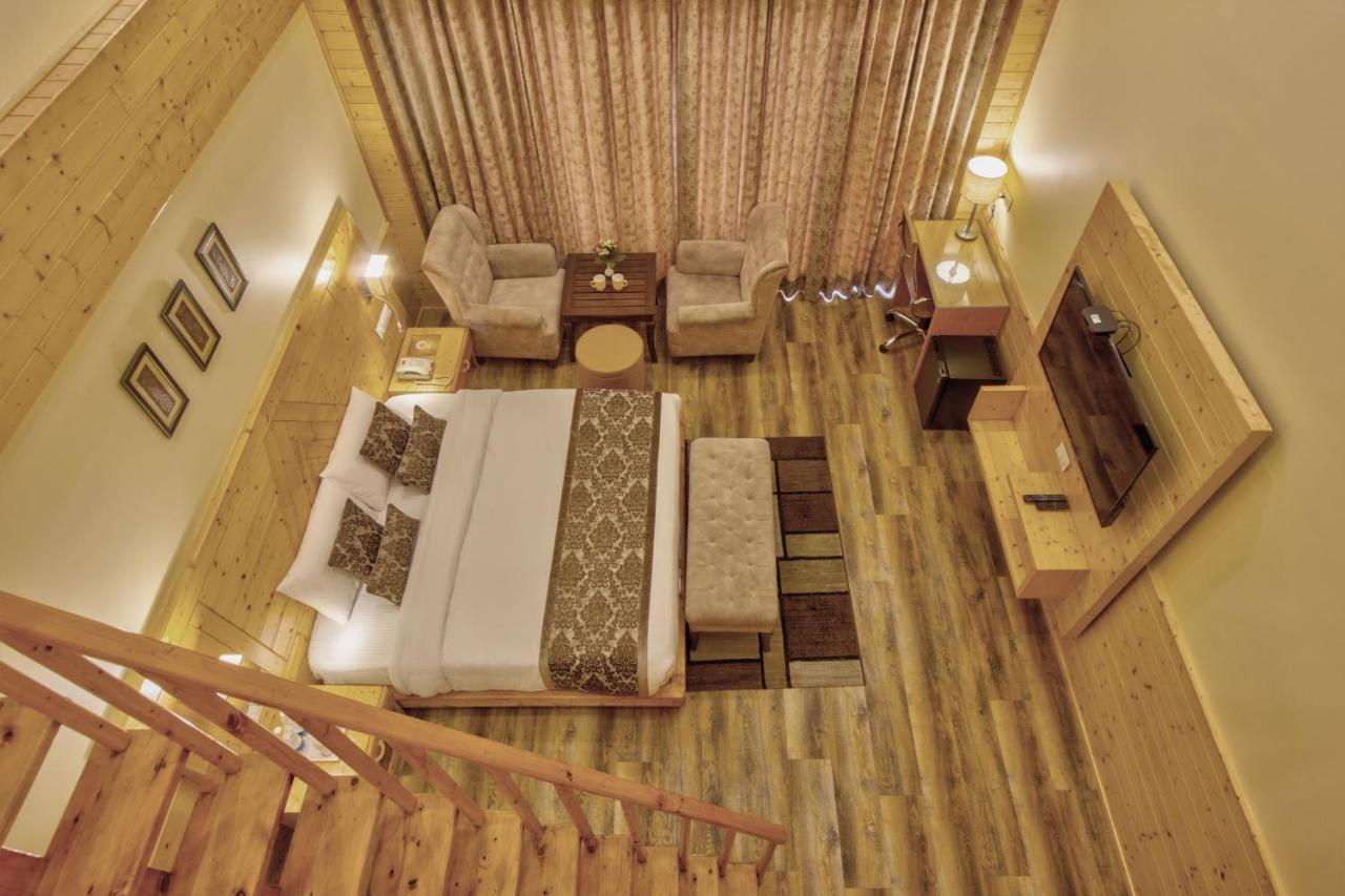 The Holiday Villa Resorts & Spa Manāli Zewnętrze zdjęcie