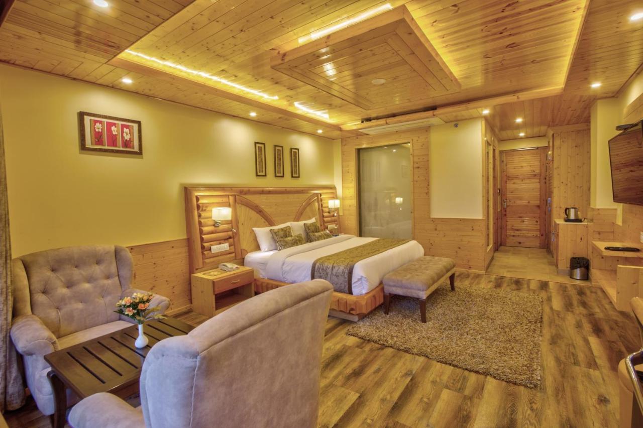 The Holiday Villa Resorts & Spa Manāli Zewnętrze zdjęcie
