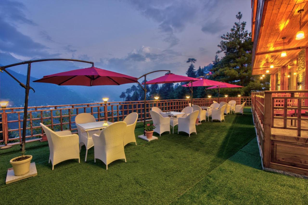 The Holiday Villa Resorts & Spa Manāli Zewnętrze zdjęcie